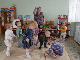 День мыльных пузырей День мыльных пузырей.